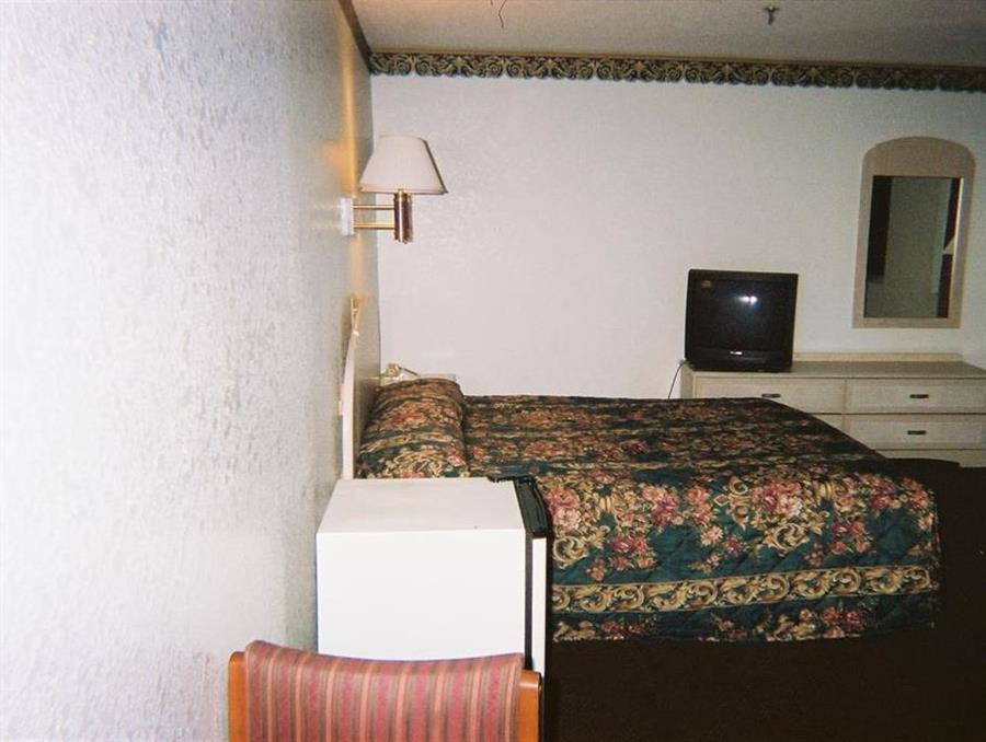 Budget Inn Wentzville Zewnętrze zdjęcie